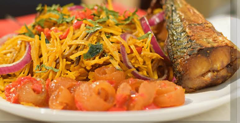 African Salad with Garden Eggs