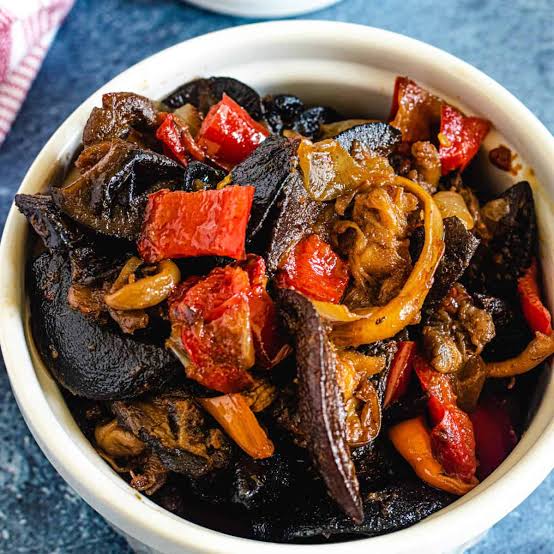 Peppered Snails